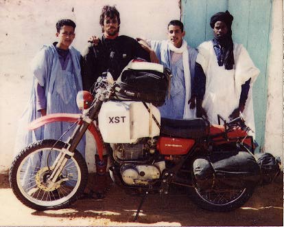 Xst_maur.jpg (31065 bytes)